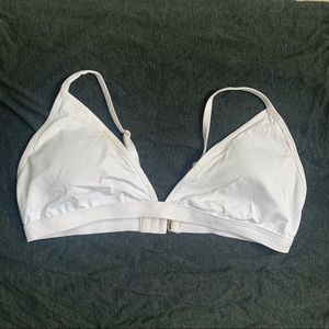 AMA BIKINIS white top size large. Great condition!